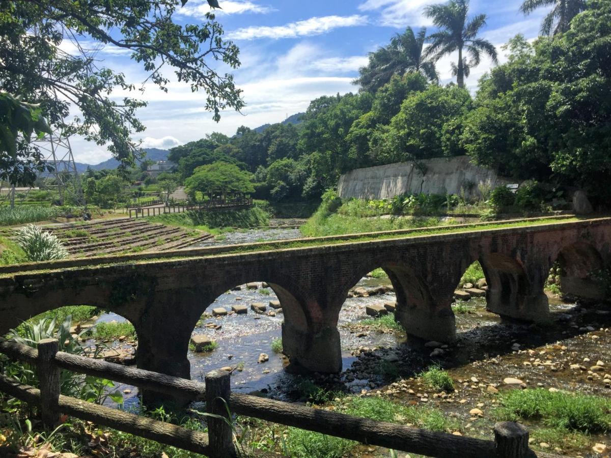 龙潭三坑老爹住宿加早餐旅馆 外观 照片